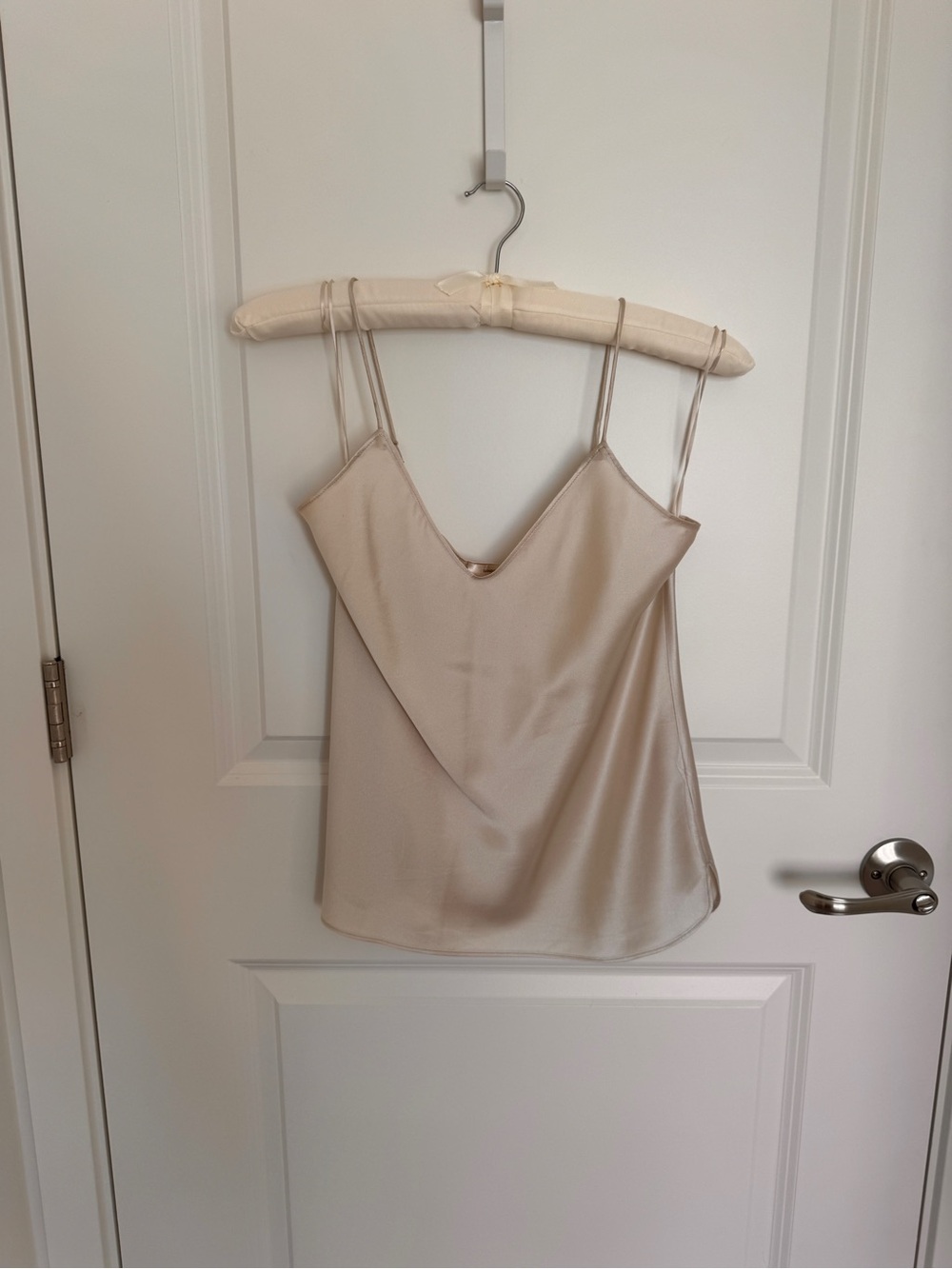 Banana Republic 100% Silk Champagne Camisole Tank Top XS